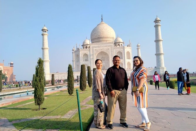 1 Day tour to Agra from Delhi by Car with 5 Star Lunch - Agra Fort After the Taj: Red Walls and a Less-Rushed Pace