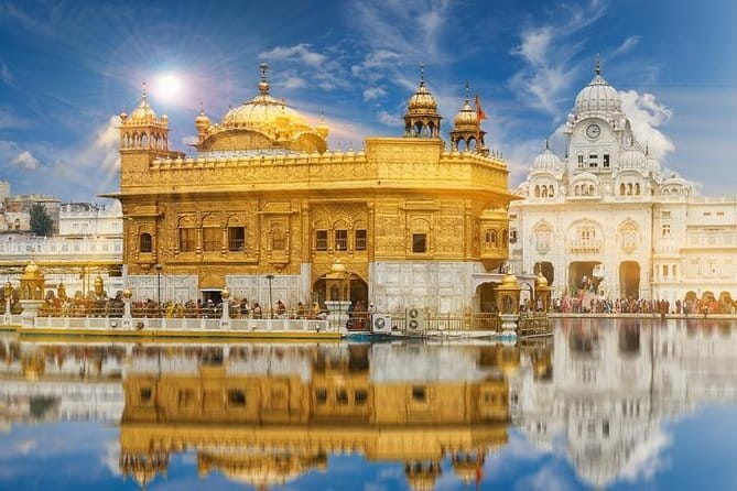 1-Day Trip to Golden Temple,Amritsar from Delhi with Both side Commercial Flight - 6 a.m. Pickup and the Flight Rhythm: The Real Schedule Behind the Magic