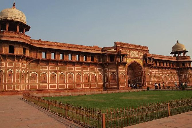 1-Day Trip to The Taj Mahal and Agra from Delhi - Delhi to Agra in a day: fast enough to fit, organized enough to enjoy