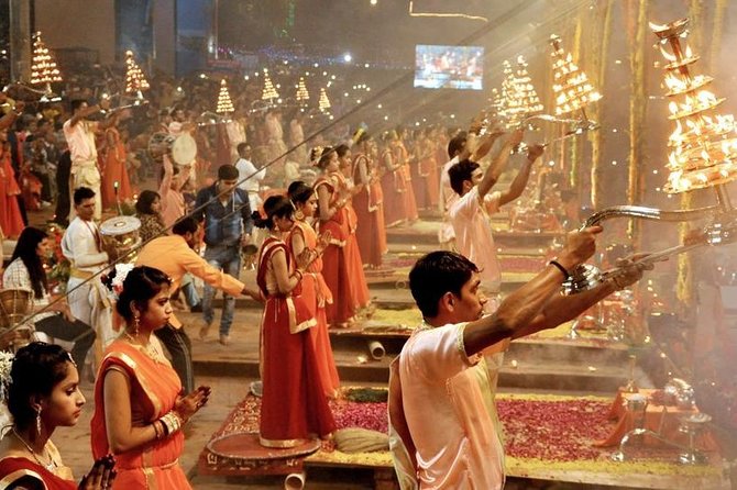 10-Day Private Golden Triangle and Holy City Tour from Delhi - Day 1 in Delhi: Airport Pickup, Hotel Transfer, and a Breather