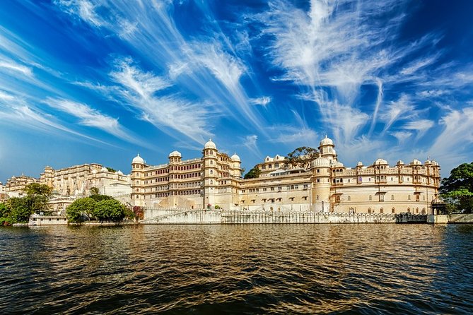 11-day Private Tour: Legacy of Rajasthan - Shekhawati’s Mandawa havelis (day 2) and Bikaner’s forts (day 3)