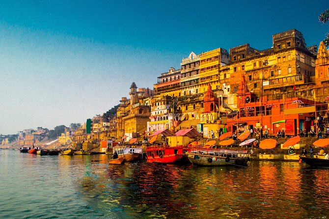 11 days Golden triangle Varanasi with flights from Varanasi Delhi - Fatehpur Sikri en route to Agra: a detour worth using