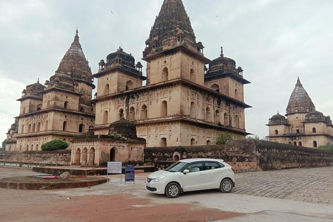 11 Days Golden Triangle with Khajuraho & Varanasi - Delhi: Palaces and UNESCO-Listed Sights Without the Rush