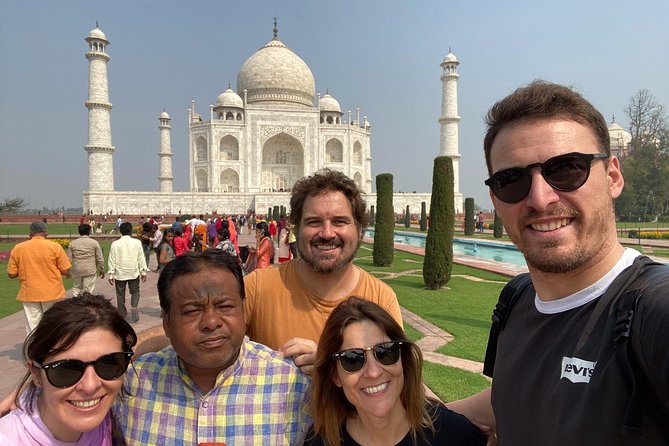 2-Day Agra Tour: Taj Mahal Sunrise, Agra Fort & Cooking Class - The optional cooking class: learning dishes you can actually repeat