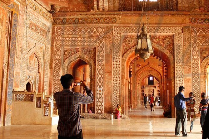 2-Day Private Tour of Agra incl Taj Mahal, Fatehpur Sikri & Agra Fort from Delhi - Day 1: Itmad-ud-Daula to Agra Fort to the Taj Mahal