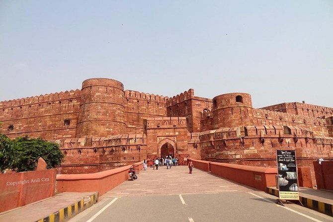 2 Days Agra tour with Taj Mahal Sunrise from Delhi by Car - with Hotels - Door-to-door luxury car from Delhi (and why it matters)
