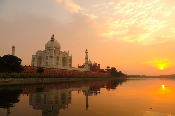 2 Days Delhi Agra and Fatehpur Sikri Tour By Private Car - Getting Around: Private Car Comfort and Real-Life Timing