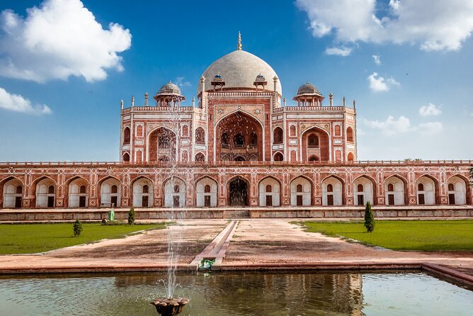2 Days Private Delhi Tour with Best Cooking Class - Day 2: Central Delhi’s Faith Stops and Two UNESCO-Level Landmarks