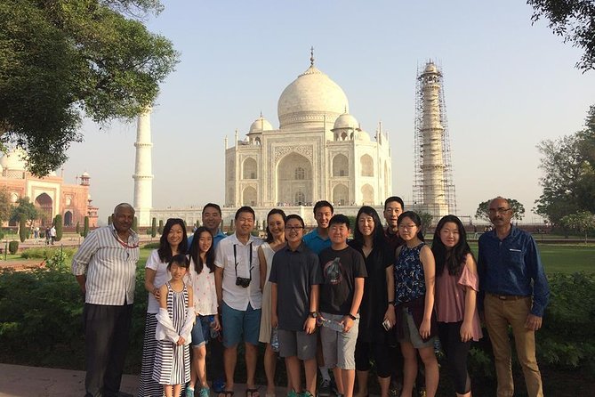 2 Days Taj sunrise and Delhi tour - Day 1 in New Delhi: Mughal monuments and civic landmarks