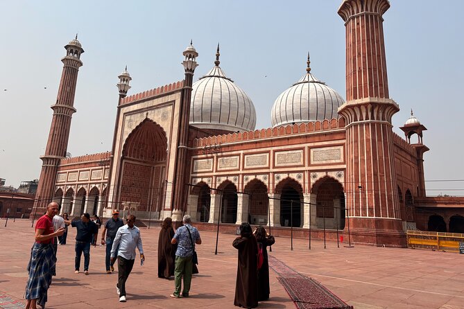 2 days Tour - Delhi Local and Sunrise Agra ( Tajmahal Tour ) - Transport, pickup, and the real deal with Delhi traffic