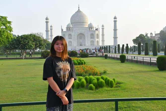 3 Day Luxury Golden Triangle Tour to Agra and Jaipur From Delhi - How the Driver and Private Guide Changes the Trip
