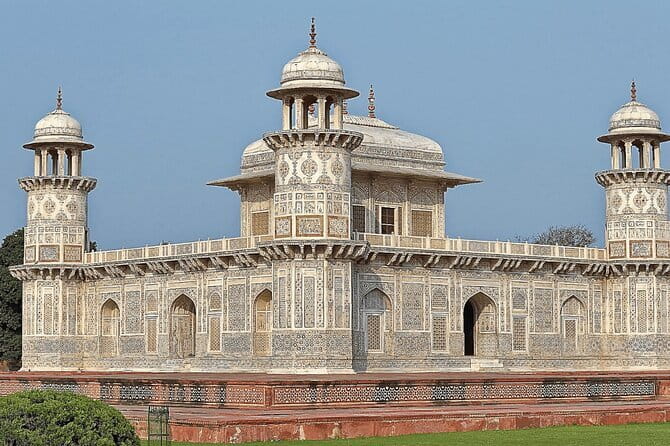 3-Day Private Golden Triangle Tour to Agra and Jaipur from Delhi - How Fatehpur Sikri and Chand Baori set up your Jaipur day