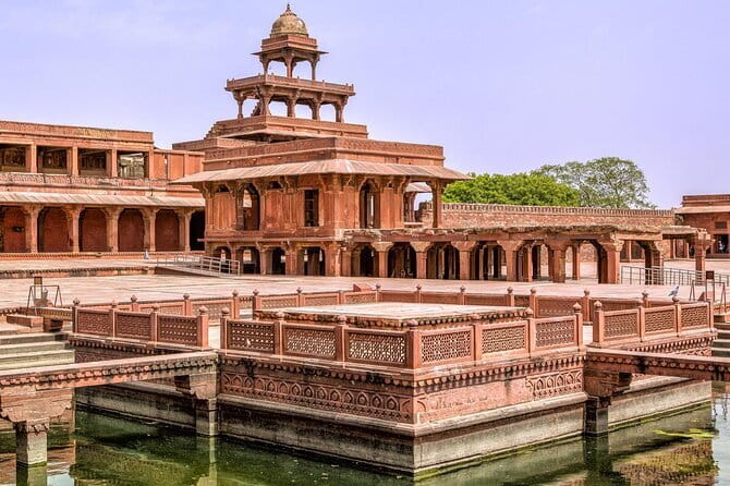 3-Day Private Golden Triangle Tour to Agra and Jaipur from Delhi - Getting around: car choices, group size, and your comfort level