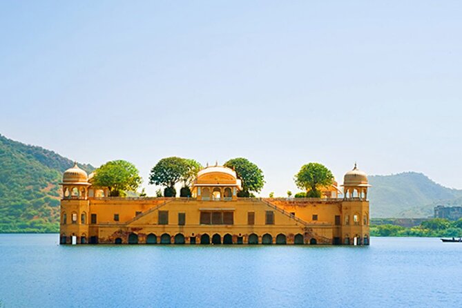 3 Days Golden Triangle India Tour Delhi - Agra Jaipur - Value and pricing: what $136 buys you in real terms