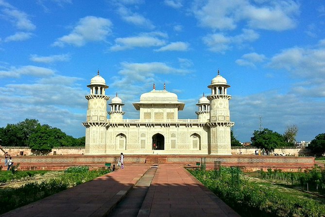 3 Days Golden Triangle Tour- Delhi - Agra - Jaipur - Making it feel personal: the guide factor (Asif, Mubin Shah, and more)