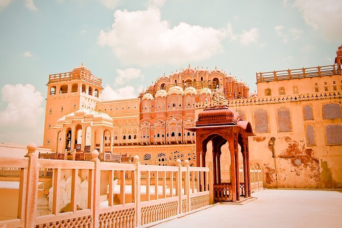 3 Days Private Luxury Golden Triangle Tour in Delhi, Agra, Jaipur - Chandni Chowk to Jama Masjid: history you can walk through