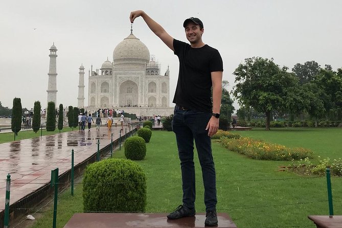 3 Nights 4 Days Golden Triangle Delhi Agra Jaipur Tour By Car - Day 1: Agra Fort and Taj Mahal on arrival day