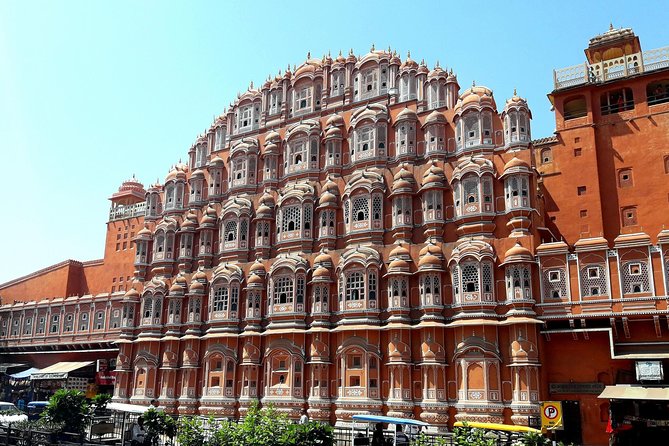 4 Day Private Golden Triangle Tour : Delhi Agra Jaipur - Day 1 in Delhi: Humayun’s Tomb, Qutub Minar, and the “big-state” monuments