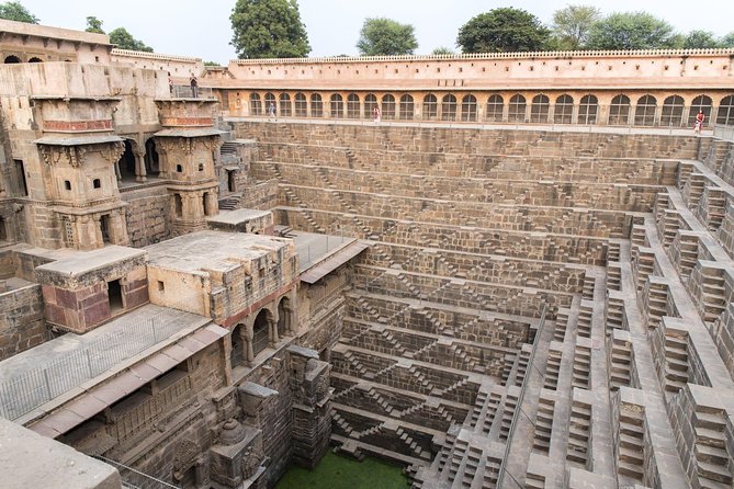 4 Days Golden Triangle Tour by AC Transport - Day 3 in Jaipur: Amber Palace plus the core city sights