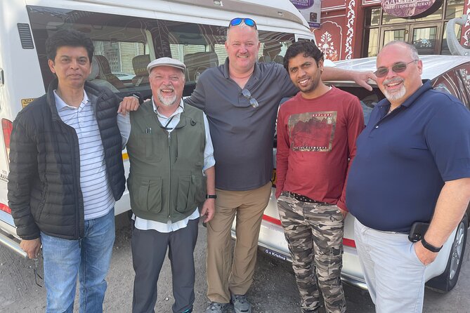 4-Days Private Luxury Golden Triangle Tour Agra Jaipur New Delhi - Day 1 in Delhi: Qutub Minar to Chandni Chowk