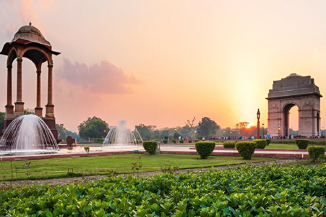 5-Day New Delhi to Agra and Jaipur Tour - India Golden Triangle - Day 1 in Delhi: Old Delhi mosques to Qutub Minar height