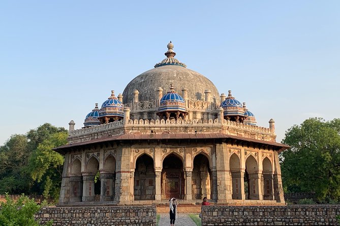 5-Day Private Luxury Golden Triangle Tour to Agra and Jaipur - Day 3 sunrise magic: Taj Mahal, then Chand Baori on the route to Jaipur