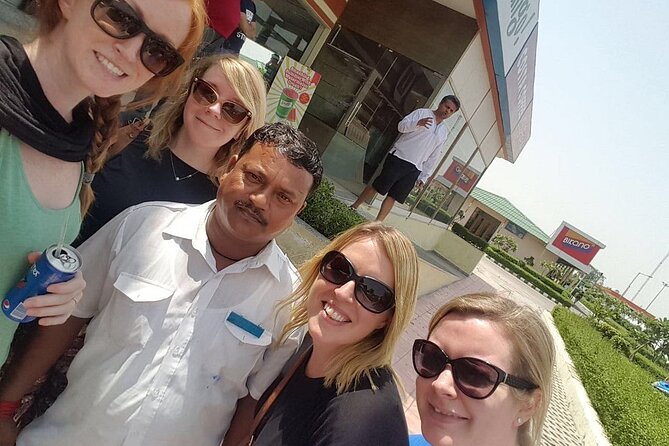 5 Day Private Luxury Golden Triangle Tour to Delhi Agra Jaipur - Fatehpur Sikri to Jaipur: a high-impact stop on the way