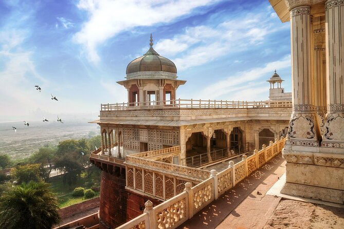5-Days Delhi Agra Jaipur Tour(Golden Triangle Tour) - Day 1 in Delhi: Old Delhi Lanes, Mughal Tombs, and Qutub Minar