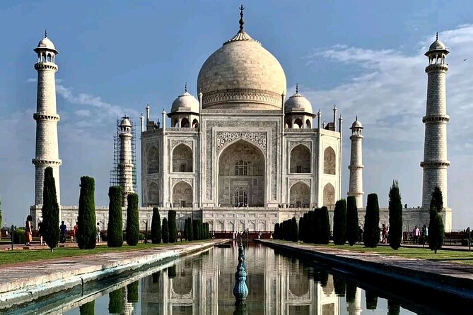 5 Days Golden Triangle Tour. Delhi-Agra-Jaipur-Delhi - The pacing behind a solid Golden Triangle
