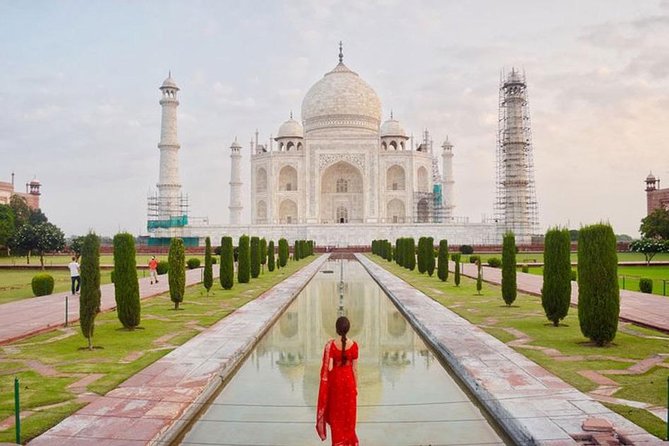 5 Days Golden Triangle Tour From Delhi - Day 1 in Delhi: Qutub Minar, Jama Masjid, and the calm breaks that prevent overload