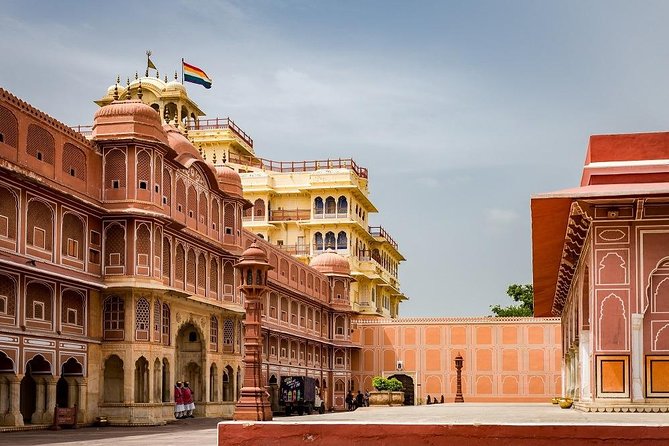 5 - Days Private Golden Triangle Tour : Delhi Agra Jaipur - Private guides, drivers, and hotel trade-offs you should expect