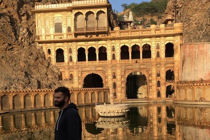 5 Nights 6 Days Private Golden Triangle Tour - Delhi Agra Jaipur - Day 5 in Jaipur: Amer Fort, City Palace, Jantar Mantar, Hawa Mahal