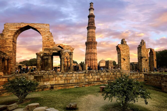 6 Day Delhi Agra Jaipur Udaipur Tour-Golden Triangle with Udaipur - Day 2 in Agra: Taj Mahal sunrise plus Agra Fort time