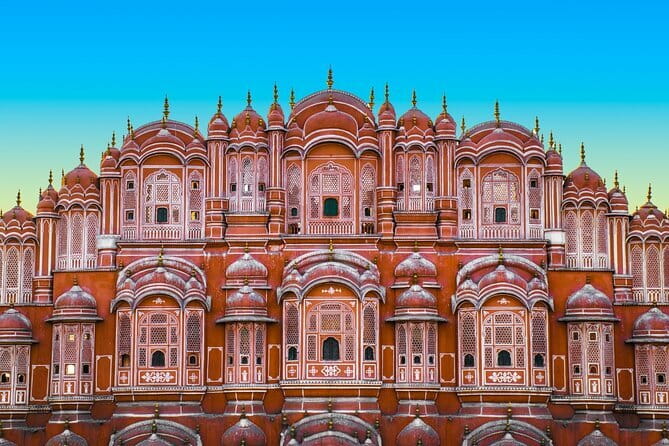 6-Day Golden Triangle Tour with Ranthambore Tiger Safari - Day 4 Jaipur’s Royal Stops: Hawa Mahal, City Palace, Jantar Mantar, and Markets