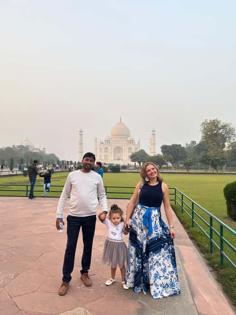 6 Day Golden Triangle Tour with Varanasi from Delhi - Jaipur half-day: City Palace, Jantar Mantar, and Hawa Mahal in rhythm