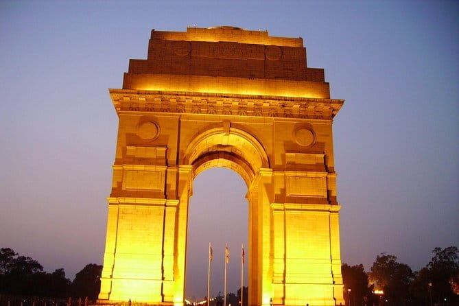 6-Day Private Tour of Delhi, Agra, Jaipur, and Pushkar from Delhi - Sunrise Taj Mahal and Agra Fort: Two Sides of Mughal Power