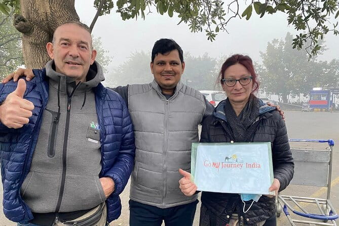 6 Days Golden Triangle Tour ( Delhi Agra Jaipur ) - How the Tour Stays Smooth: Driver, Private Group, and Local Guides