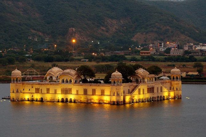 7 Days Golden Triangle Delhi,agra, Jaipur - Landing In Delhi: Terminal-3 Pickup and Your First Free Evening
