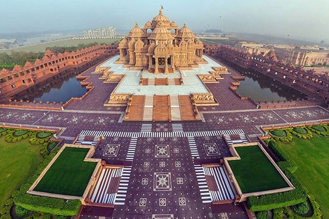 7 Days Golden Triangle Tour - Delhi, Agra, Jaipur with Udaipur - Amber Fort Highlights: Gates, Rooms, and Royal Geometry