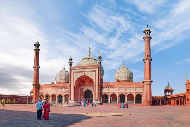 7 Nights 8 Days Golden Triangle With Ranthambore - Day 3: Jaipur arrival with an easy evening to reset