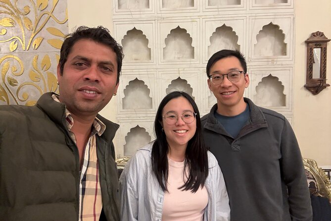 8-Day Private Luxury Golden Triangle With Spiritual Varanasi Tour - Jaipur Day 5: forts, City Palace, Jantar Mantar, and Hawa Mahal