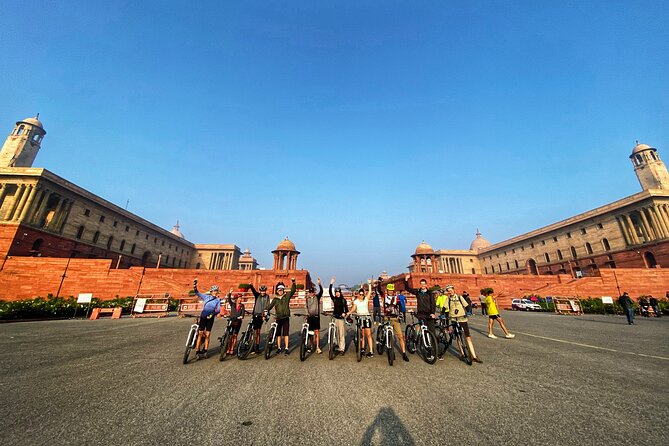 8-Days Golden Triangle on Bicycle - Premium Private Tour - Jaipur Day 3: Amber Fort, Hawa Mahal, City Palace, and Jantar Mantar
