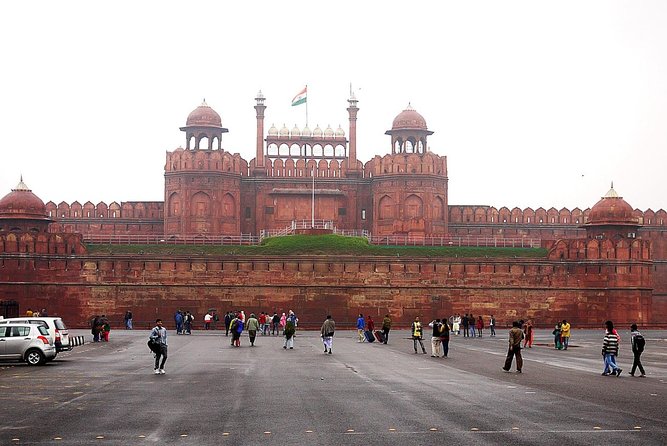 8 Hours Private Old and New Delhi Tour - Private Old and New Delhi by Car: What You Get for $29