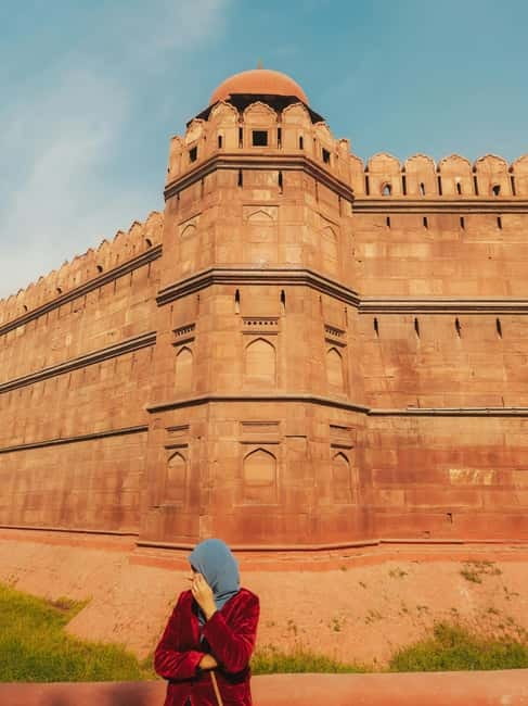 A full-day tour of Old & New Delhi Monument Express Entry - Humayun’s Tomb: Mughal Elegance and the Road Toward the Taj Mahal