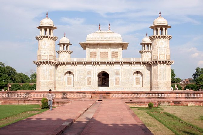 Agra City Tour - Timing and reality check: what can affect your experience