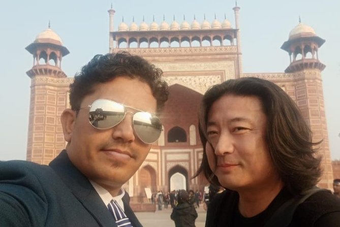 Agra Day Tour with Lunch in 5 Star Hotel - First Stop in Agra: City Orientation Before the Icons