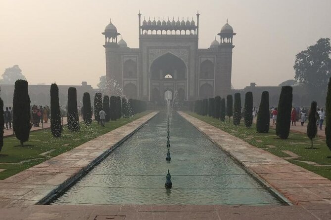 Agra Overnight Tour With 5 Star Hotel - All Inclusive - Agra Fort: Mughal power told in red sandstone