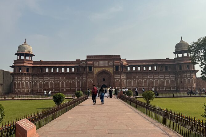 Agra Private Day Tour with Guide and Transportation - Agra Fort After the Taj: Why the Second Stop Matters