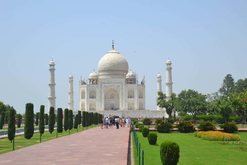 Agra: Private Sightseeing Half-Day Tour with Guide by Car - Who this tour suits best (and who should skip)