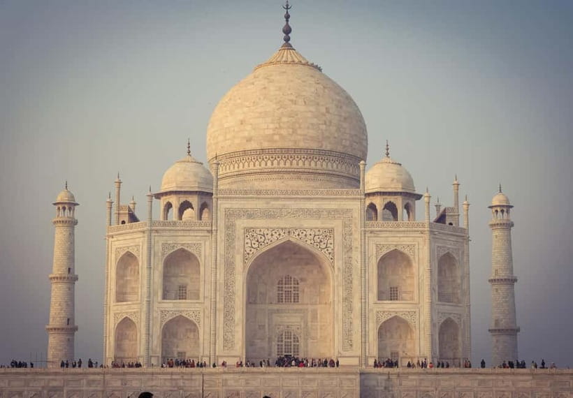 Agra: Taj Mahal Guided Tour with Photography & Rental Saree - Who This Tour Fits Best